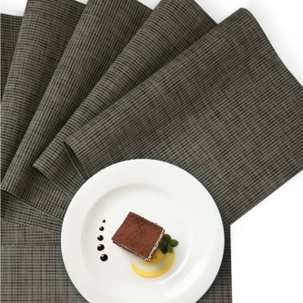 Household Trends 4-Piece Placemat Set.